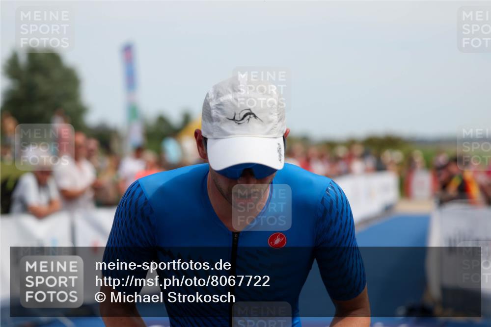 22.06.2025 - Viking Triathlon Michael Strokosch http://msf.ph/oto/8067722 22.06.2025 14:12:31 Ziel 45 meine-sportfotos.de