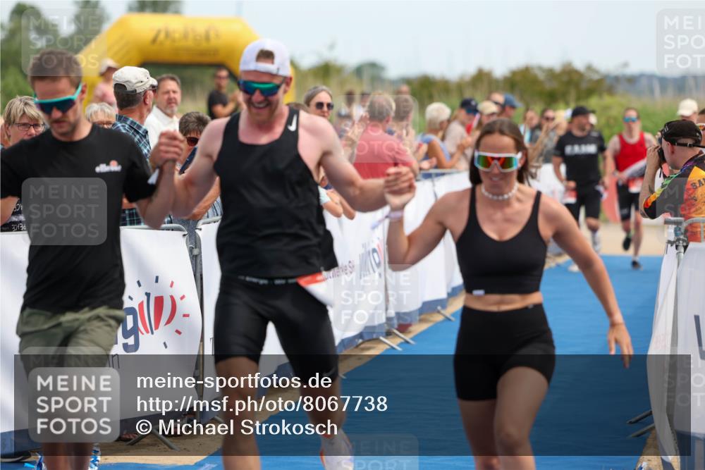 22.06.2025 - Viking Triathlon Michael Strokosch http://msf.ph/oto/8067738 22.06.2025 14:13:25 Ziel 661 meine-sportfotos.de