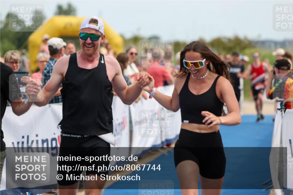 22.06.2025 - Viking Triathlon Michael Strokosch http://msf.ph/oto/8067744 22.06.2025 14:13:25 Ziel 661 meine-sportfotos.de
