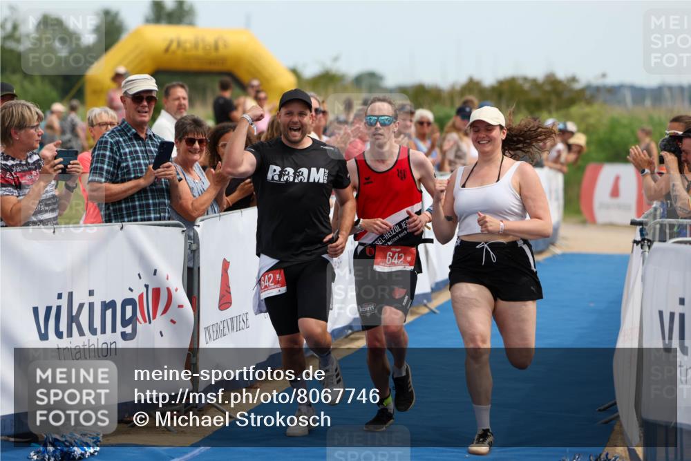 22.06.2025 - Viking Triathlon Michael Strokosch http://msf.ph/oto/8067746 22.06.2025 14:13:28 Ziel 661 meine-sportfotos.de