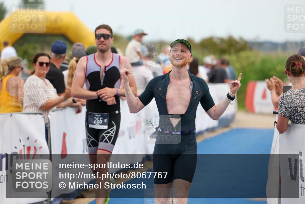 22.06.2025 - Viking Triathlon Michael Strokosch http://msf.ph/oto/8067767 22.06.2025 15:04:27 Ziel 255, 550 meine-sportfotos.de