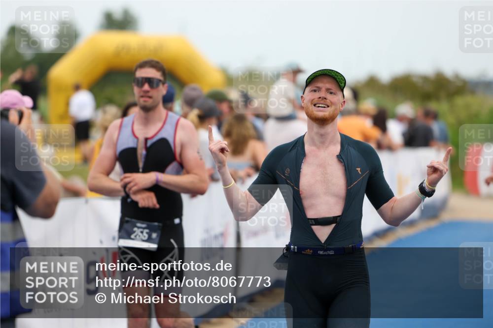 22.06.2025 - Viking Triathlon Michael Strokosch http://msf.ph/oto/8067773 22.06.2025 15:04:27 Ziel 255, 550 meine-sportfotos.de