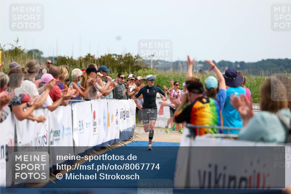22.06.2025 - Viking Triathlon Michael Strokosch http://msf.ph/oto/8067774 22.06.2025 14:13:42 Ziel 15, 642 meine-sportfotos.de