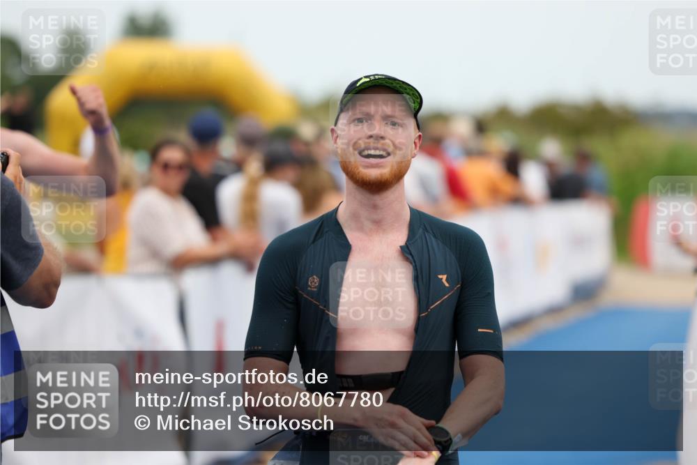 22.06.2025 - Viking Triathlon Michael Strokosch http://msf.ph/oto/8067780 22.06.2025 15:04:28 Ziel 255, 550 meine-sportfotos.de