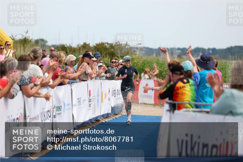 22.06.2025 - Viking Triathlon Michael Strokosch http://msf.ph/oto/8067781 22.06.2025 14:13:42 Ziel 15, 642 meine-sportfotos.de