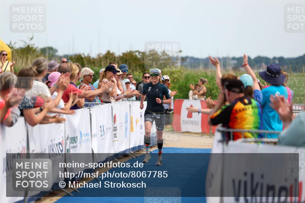 22.06.2025 - Viking Triathlon Michael Strokosch http://msf.ph/oto/8067785 22.06.2025 14:13:43 Ziel 15 meine-sportfotos.de