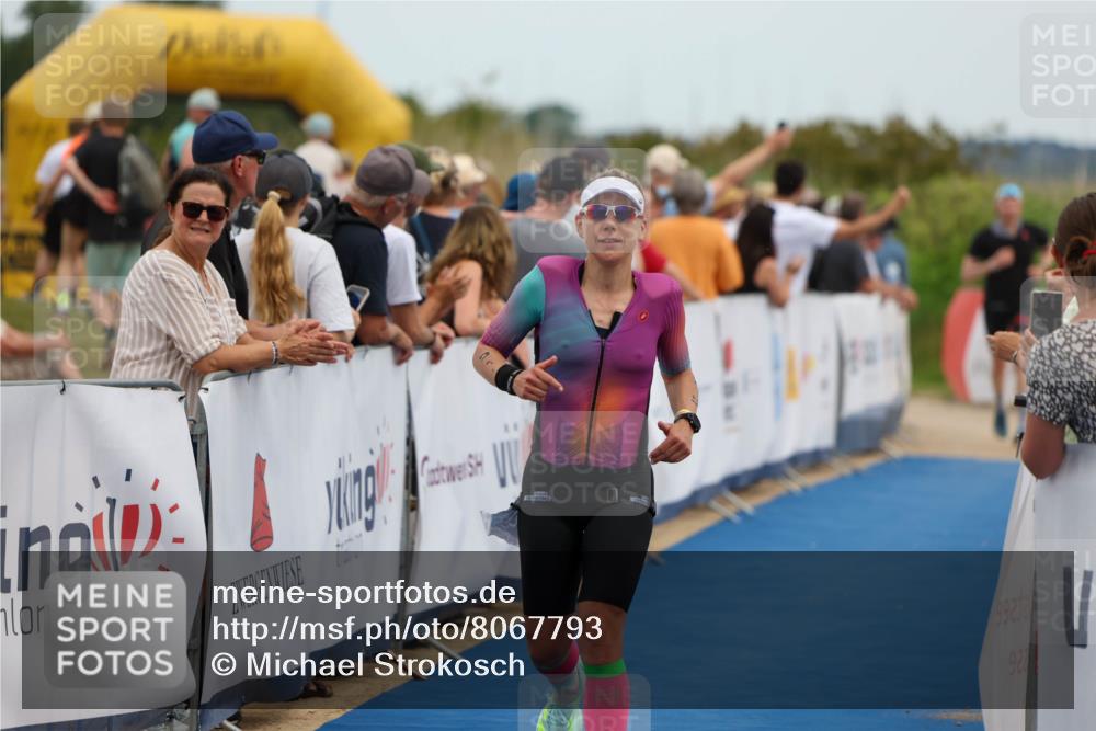 22.06.2025 - Viking Triathlon Michael Strokosch http://msf.ph/oto/8067793 22.06.2025 15:04:48 Ziel 215 meine-sportfotos.de