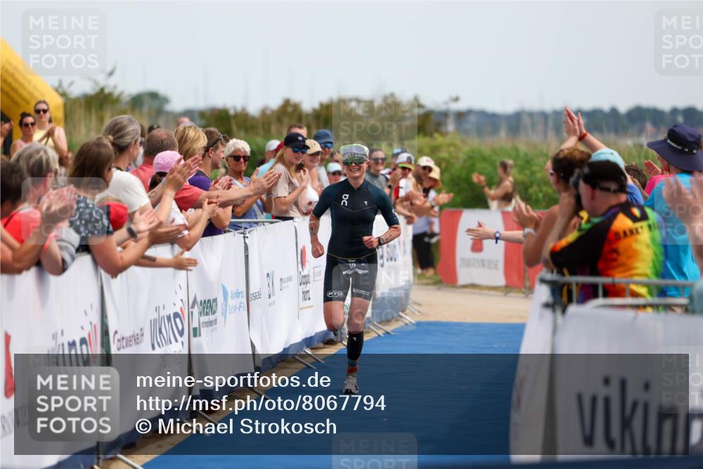 22.06.2025 - Viking Triathlon Michael Strokosch http://msf.ph/oto/8067794 22.06.2025 14:13:43 Ziel 15 meine-sportfotos.de