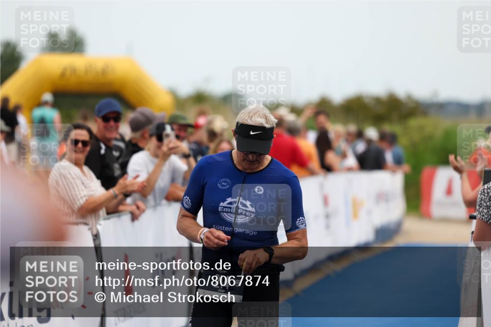 22.06.2025 - Viking Triathlon Michael Strokosch http://msf.ph/oto/8067874 22.06.2025 15:05:15 Ziel 214 meine-sportfotos.de