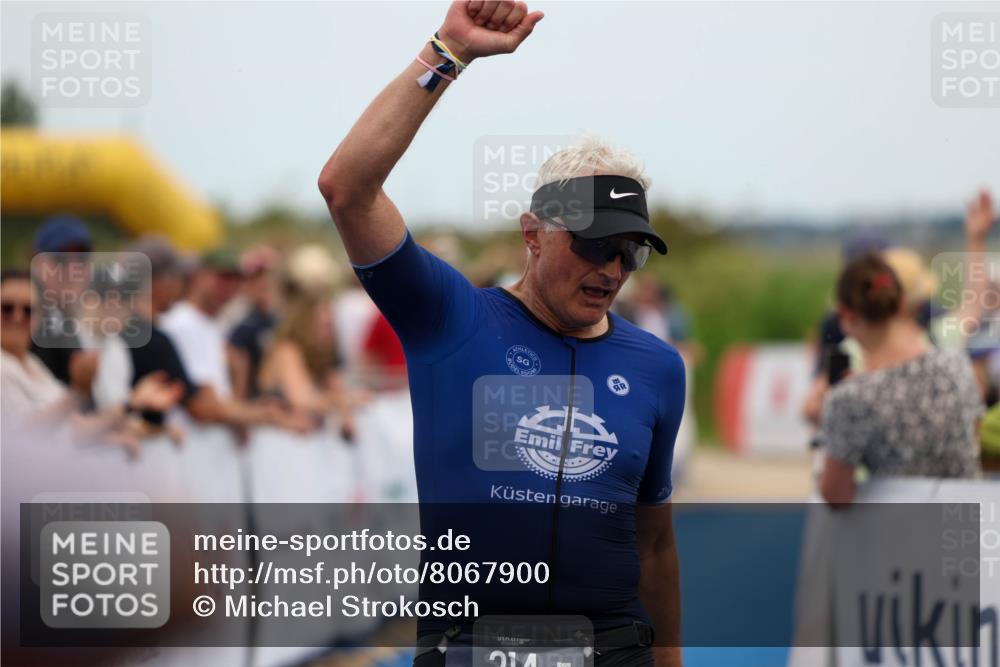 22.06.2025 - Viking Triathlon Michael Strokosch http://msf.ph/oto/8067900 22.06.2025 15:05:17 Ziel 214 meine-sportfotos.de