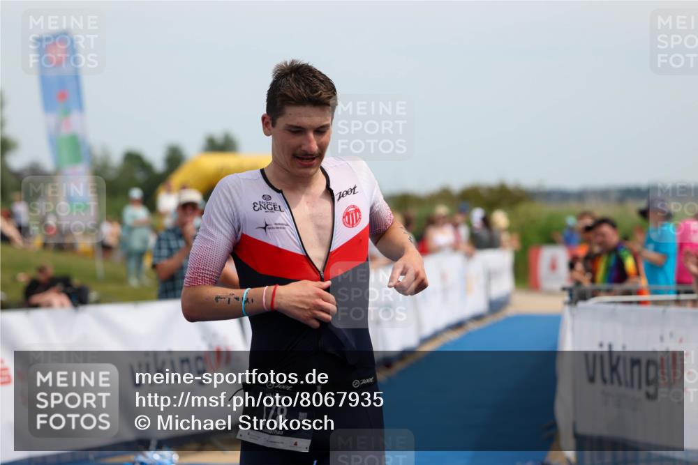 22.06.2025 - Viking Triathlon Michael Strokosch http://msf.ph/oto/8067935 22.06.2025 14:16:50 Ziel 178 meine-sportfotos.de