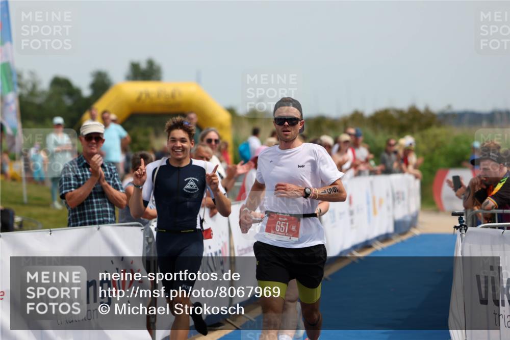 22.06.2025 - Viking Triathlon Michael Strokosch http://msf.ph/oto/8067969 22.06.2025 14:17:00 Ziel 651 meine-sportfotos.de