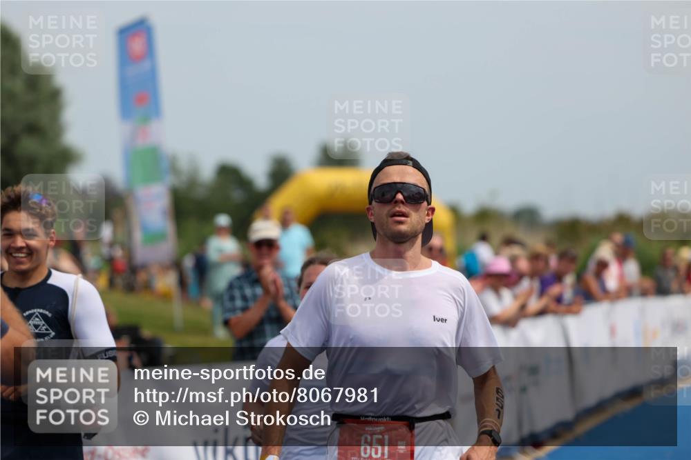 22.06.2025 - Viking Triathlon Michael Strokosch http://msf.ph/oto/8067981 22.06.2025 14:17:01 Ziel 651 meine-sportfotos.de