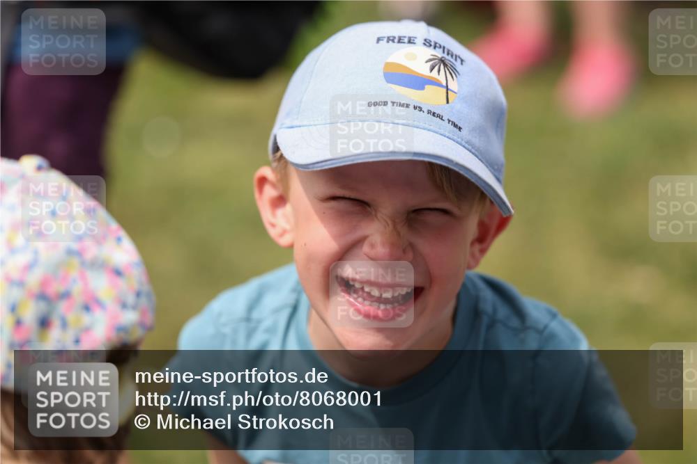 22.06.2025 - Viking Triathlon Michael Strokosch http://msf.ph/oto/8068001 22.06.2025 14:17:39 Ziel  meine-sportfotos.de