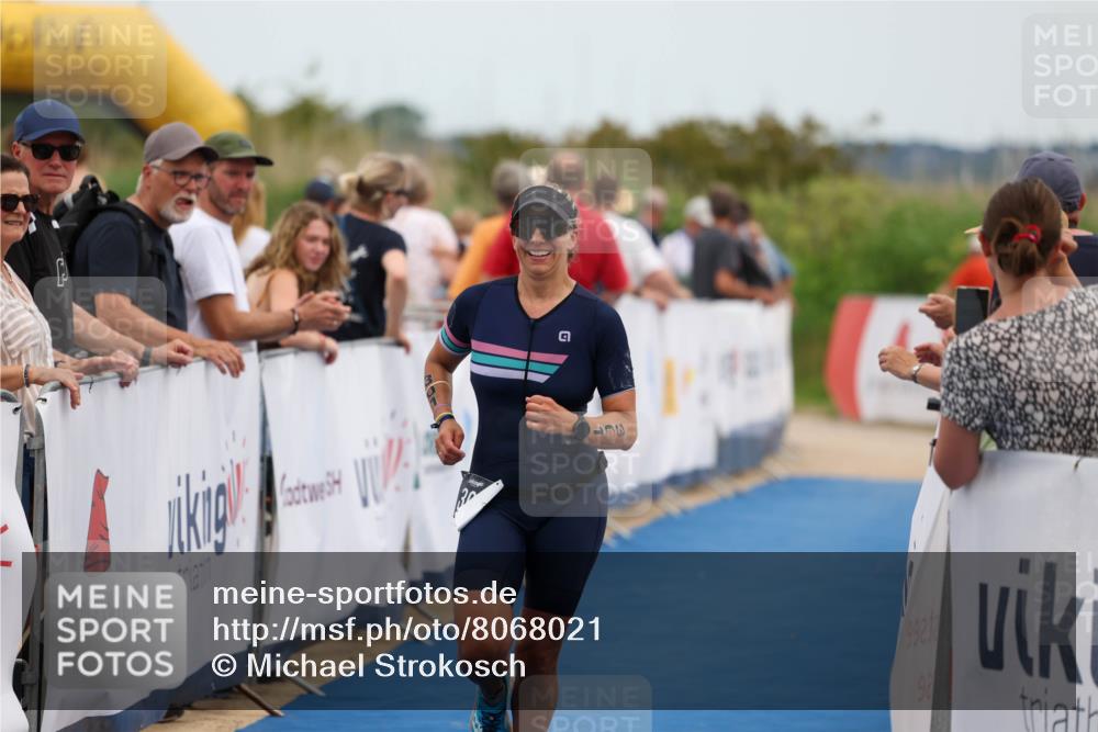 22.06.2025 - Viking Triathlon Michael Strokosch http://msf.ph/oto/8068021 22.06.2025 15:06:01 Ziel 301 meine-sportfotos.de