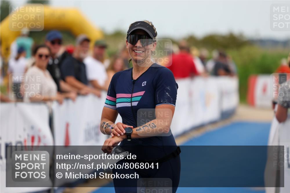 22.06.2025 - Viking Triathlon Michael Strokosch http://msf.ph/oto/8068041 22.06.2025 15:06:03 Ziel 301 meine-sportfotos.de