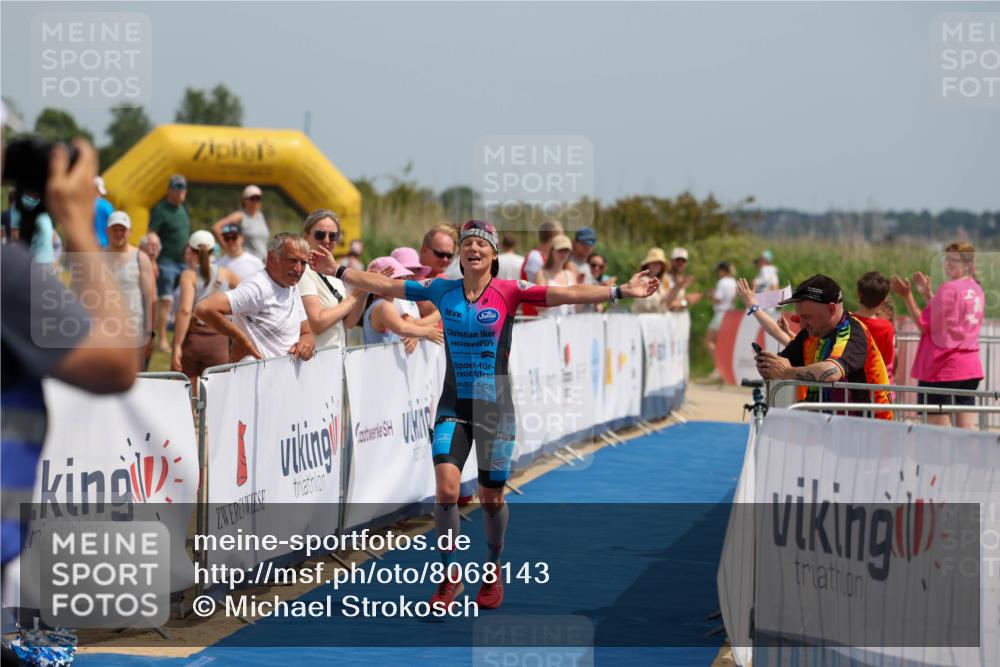 22.06.2025 - Viking Triathlon Michael Strokosch http://msf.ph/oto/8068143 22.06.2025 14:20:34 Ziel 9 meine-sportfotos.de