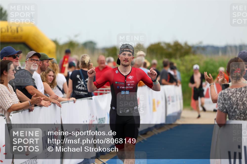 22.06.2025 - Viking Triathlon Michael Strokosch http://msf.ph/oto/8068149 22.06.2025 15:06:59 Ziel 429 meine-sportfotos.de