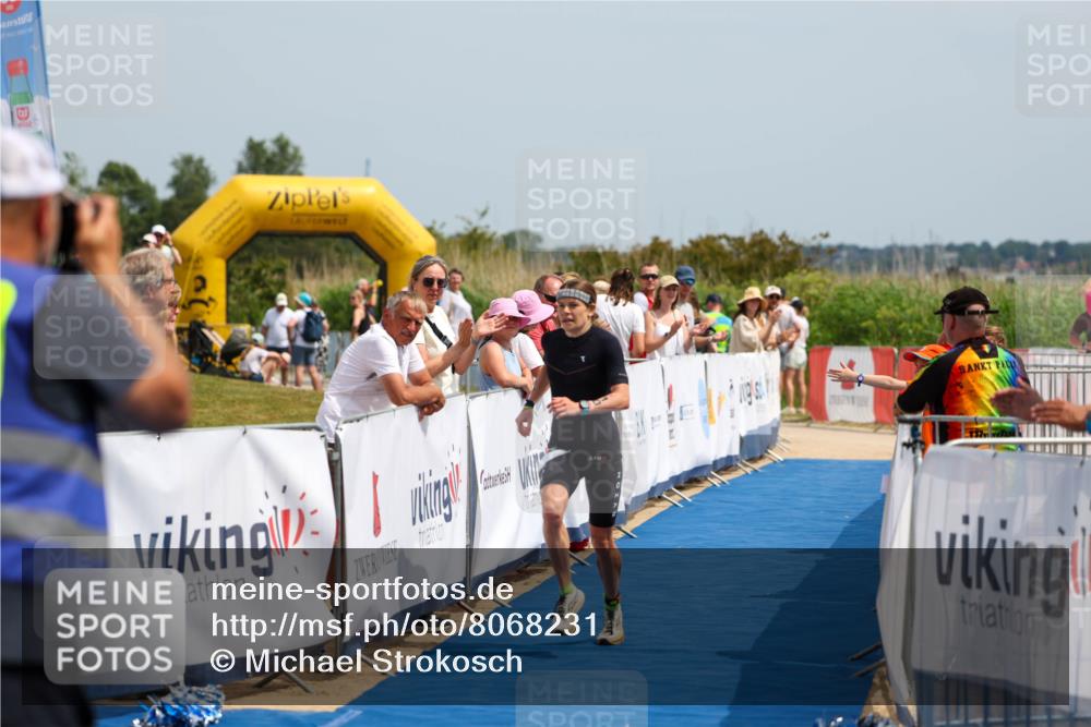 22.06.2025 - Viking Triathlon Michael Strokosch http://msf.ph/oto/8068231 22.06.2025 14:21:29 Ziel 10 meine-sportfotos.de