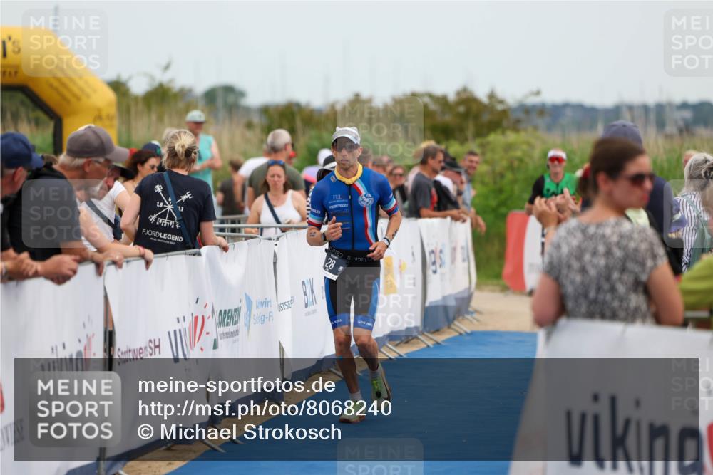 22.06.2025 - Viking Triathlon Michael Strokosch http://msf.ph/oto/8068240 22.06.2025 15:07:32 Ziel 28, 80 meine-sportfotos.de