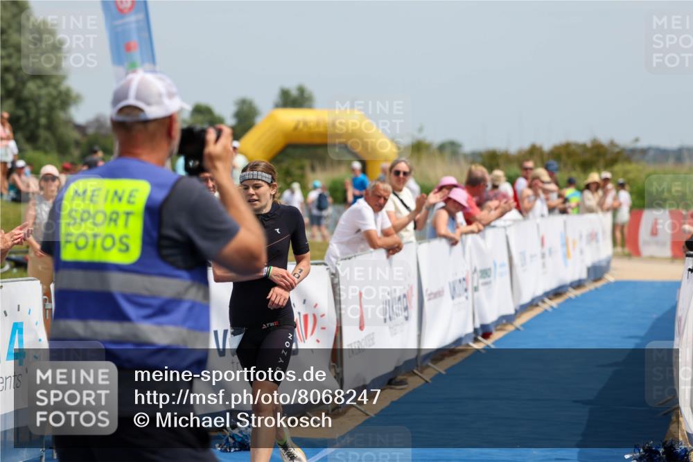 22.06.2025 - Viking Triathlon Michael Strokosch http://msf.ph/oto/8068247 22.06.2025 14:21:30 Ziel 10 meine-sportfotos.de