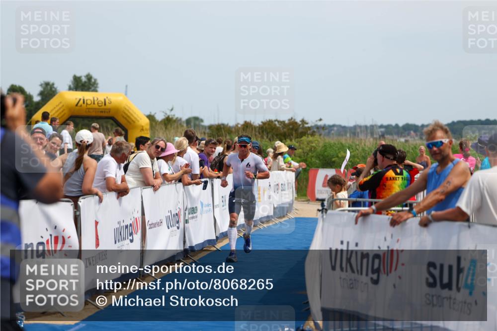 22.06.2025 - Viking Triathlon Michael Strokosch http://msf.ph/oto/8068265 22.06.2025 14:23:29 Ziel 6 meine-sportfotos.de