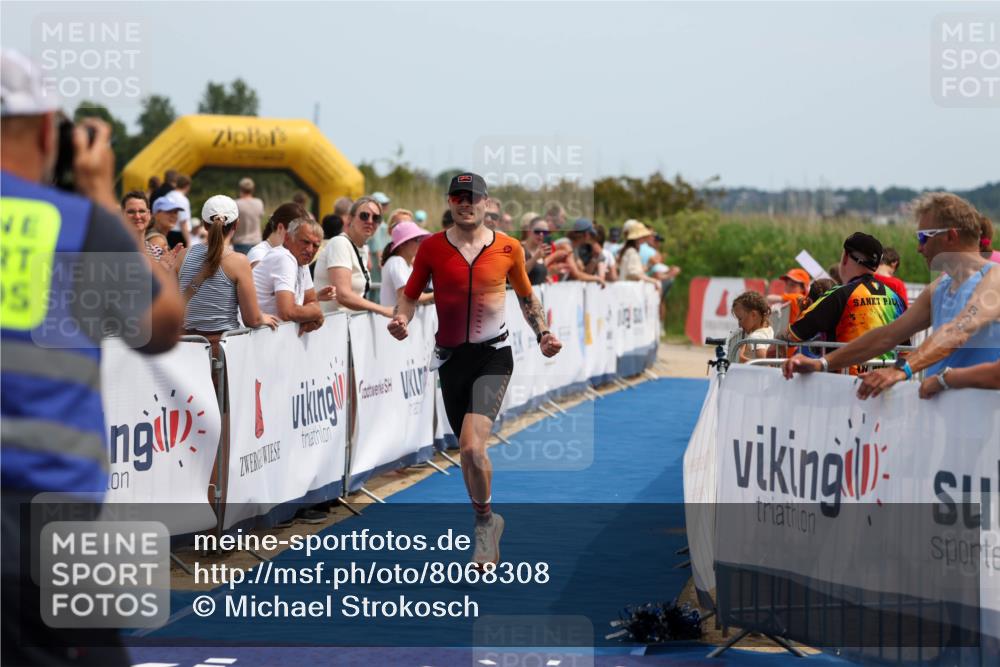 22.06.2025 - Viking Triathlon Michael Strokosch http://msf.ph/oto/8068308 22.06.2025 14:23:51 Ziel 33 meine-sportfotos.de
