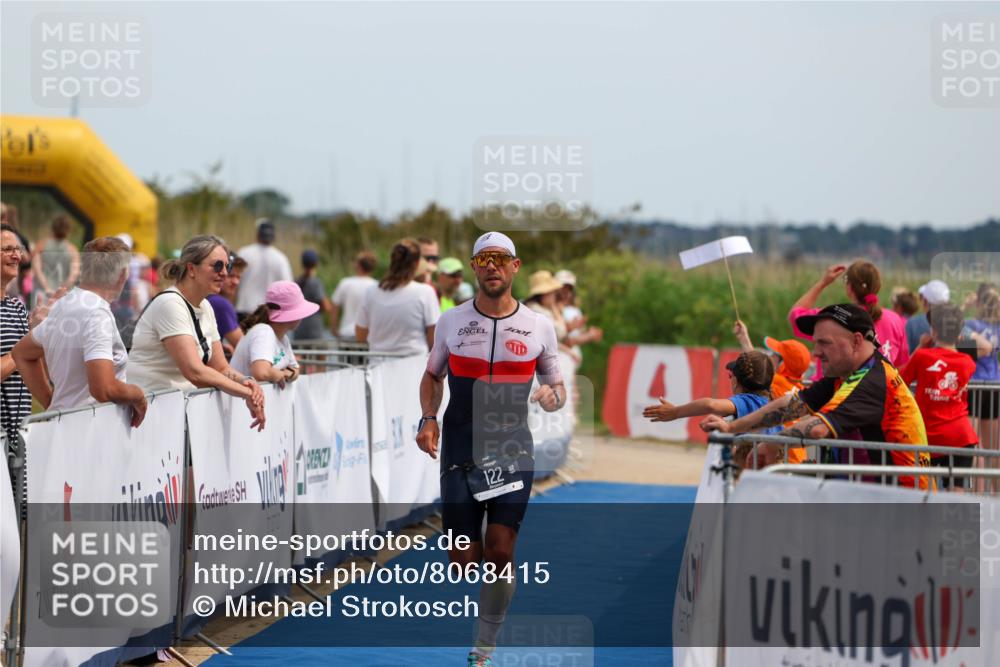22.06.2025 - Viking Triathlon Michael Strokosch http://msf.ph/oto/8068415 22.06.2025 14:26:23 Ziel 122 meine-sportfotos.de