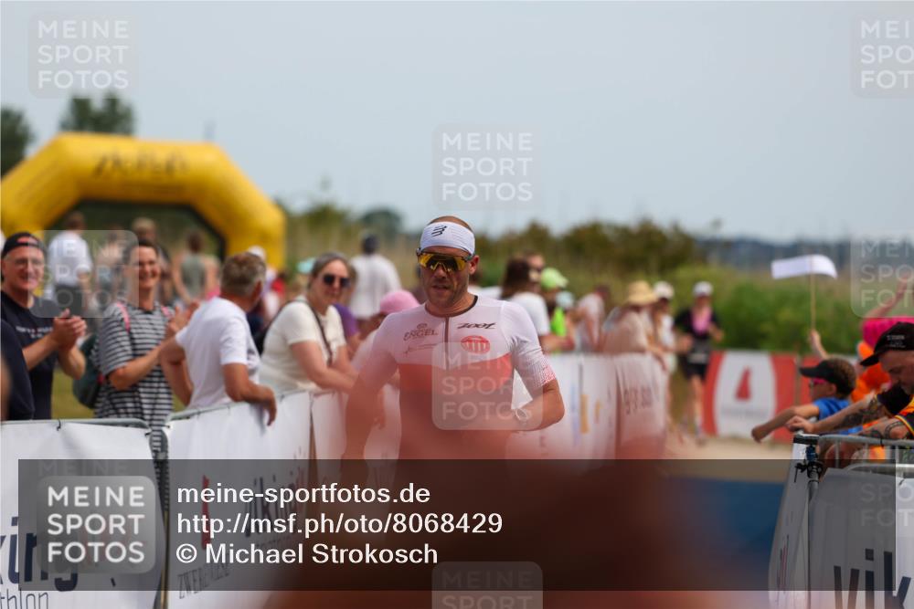 22.06.2025 - Viking Triathlon Michael Strokosch http://msf.ph/oto/8068429 22.06.2025 14:26:24 Ziel 122 meine-sportfotos.de