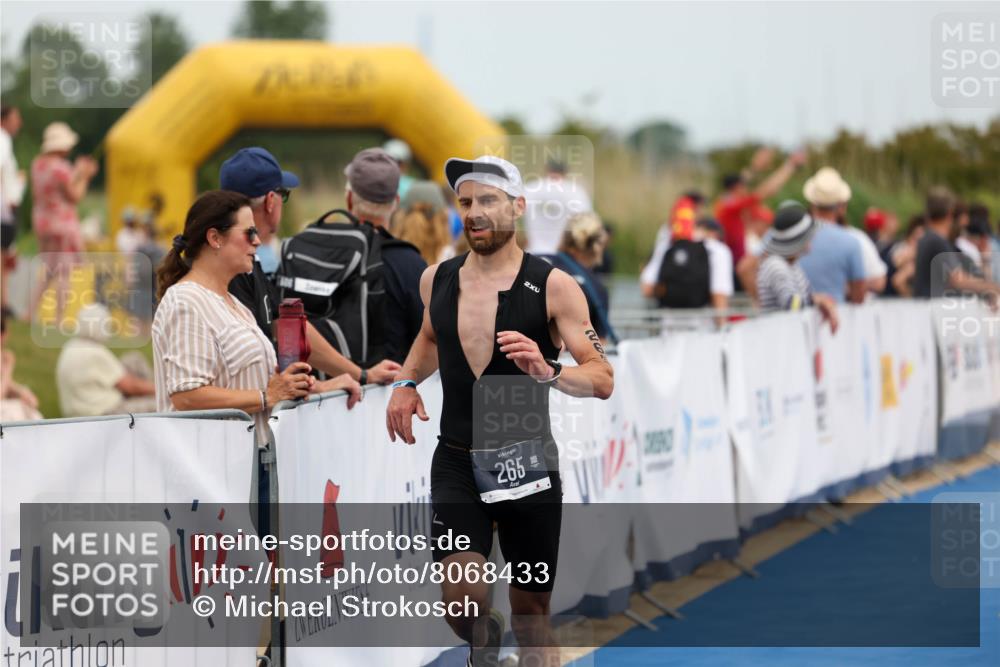 22.06.2025 - Viking Triathlon Michael Strokosch http://msf.ph/oto/8068433 22.06.2025 15:08:28 Ziel 265, 411 meine-sportfotos.de