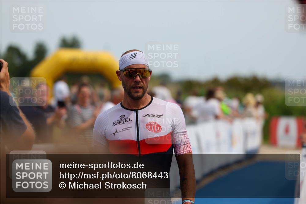 22.06.2025 - Viking Triathlon Michael Strokosch http://msf.ph/oto/8068443 22.06.2025 14:26:26 Ziel 122 meine-sportfotos.de