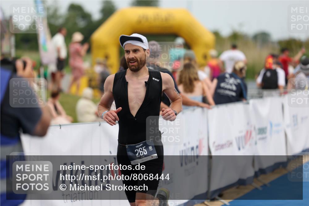 22.06.2025 - Viking Triathlon Michael Strokosch http://msf.ph/oto/8068444 22.06.2025 15:08:29 Ziel 265, 411 meine-sportfotos.de