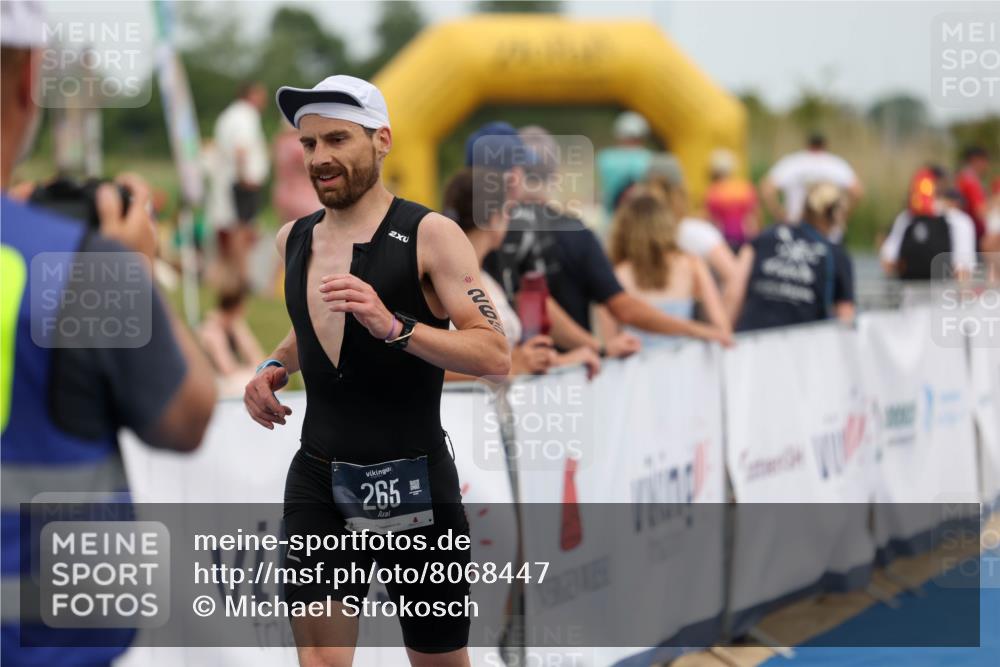 22.06.2025 - Viking Triathlon Michael Strokosch http://msf.ph/oto/8068447 22.06.2025 15:08:29 Ziel 265, 411 meine-sportfotos.de