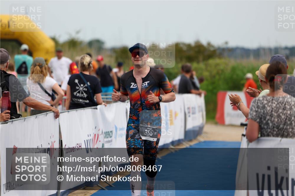 22.06.2025 - Viking Triathlon Michael Strokosch http://msf.ph/oto/8068467 22.06.2025 15:08:37 Ziel 355 meine-sportfotos.de