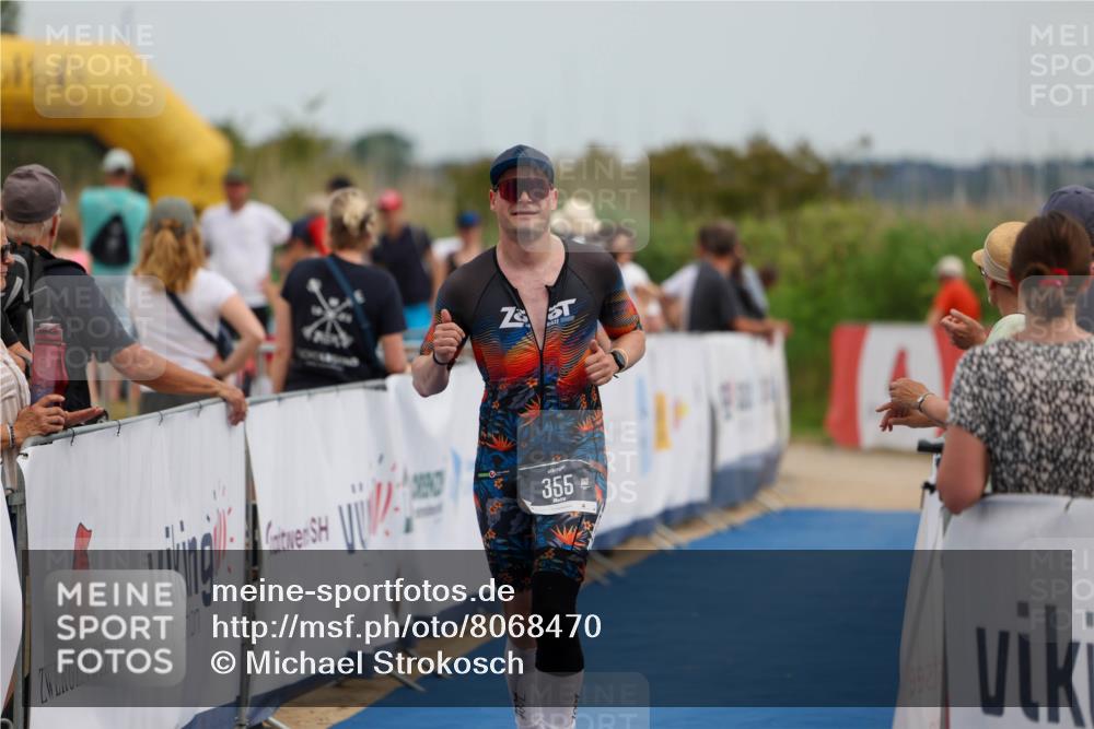 22.06.2025 - Viking Triathlon Michael Strokosch http://msf.ph/oto/8068470 22.06.2025 15:08:37 Ziel 355 meine-sportfotos.de