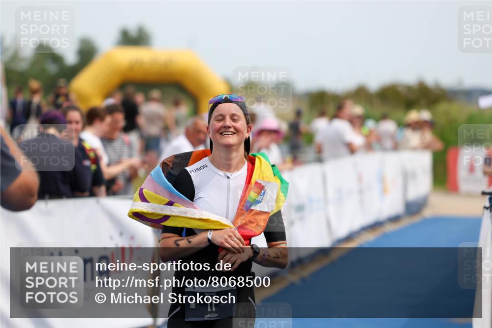 22.06.2025 - Viking Triathlon Michael Strokosch http://msf.ph/oto/8068500 22.06.2025 14:26:50 Ziel 11 meine-sportfotos.de