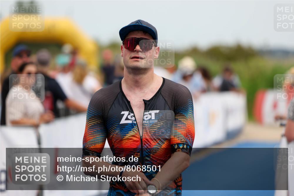 22.06.2025 - Viking Triathlon Michael Strokosch http://msf.ph/oto/8068501 22.06.2025 15:08:40 Ziel 355 meine-sportfotos.de