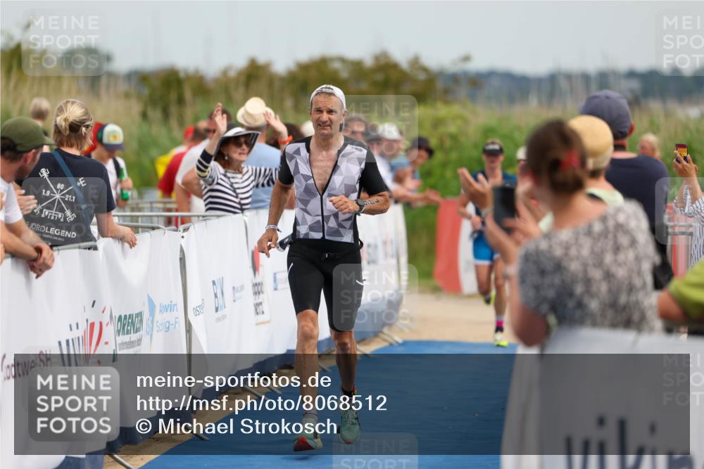22.06.2025 - Viking Triathlon Michael Strokosch http://msf.ph/oto/8068512 22.06.2025 15:09:08 Ziel 17 meine-sportfotos.de