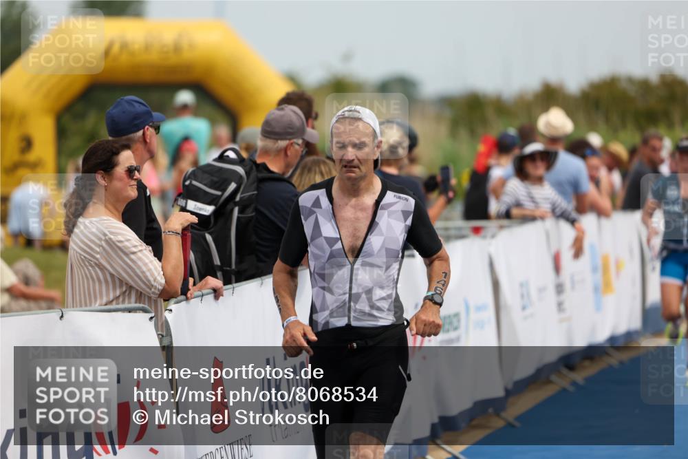 22.06.2025 - Viking Triathlon Michael Strokosch http://msf.ph/oto/8068534 22.06.2025 15:09:10 Ziel 17 meine-sportfotos.de