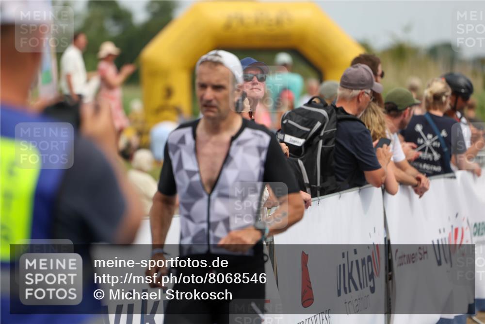 22.06.2025 - Viking Triathlon Michael Strokosch http://msf.ph/oto/8068546 22.06.2025 15:09:11 Ziel 17 meine-sportfotos.de