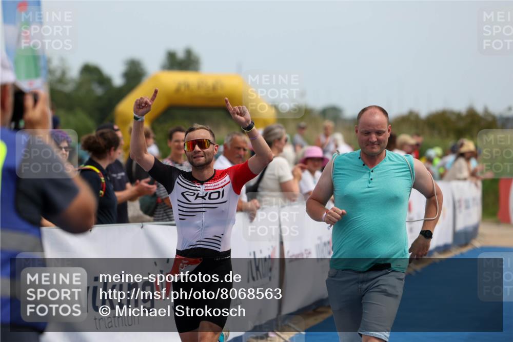 22.06.2025 - Viking Triathlon Michael Strokosch http://msf.ph/oto/8068563 22.06.2025 14:27:24 Ziel 652 meine-sportfotos.de