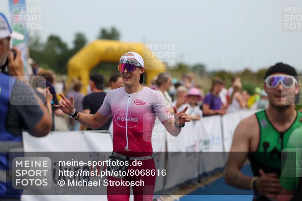 22.06.2025 - Viking Triathlon Michael Strokosch http://msf.ph/oto/8068616 22.06.2025 14:28:12 Ziel 198, 287, 534 meine-sportfotos.de
