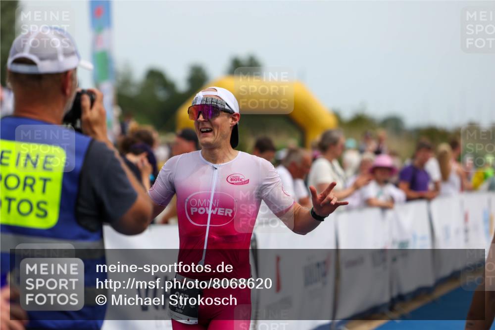 22.06.2025 - Viking Triathlon Michael Strokosch http://msf.ph/oto/8068620 22.06.2025 14:28:13 Ziel 198, 287, 534 meine-sportfotos.de