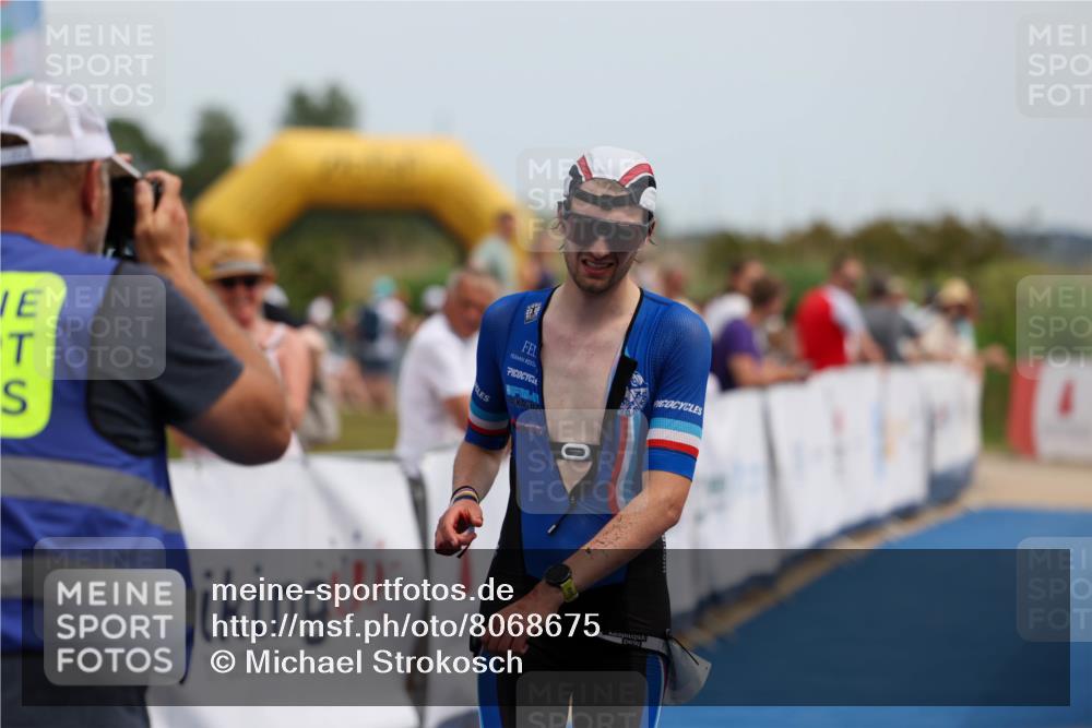 22.06.2025 - Viking Triathlon Michael Strokosch http://msf.ph/oto/8068675 22.06.2025 14:29:31 Ziel 286 meine-sportfotos.de