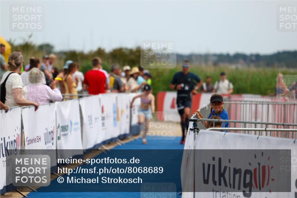 22.06.2025 - Viking Triathlon Michael Strokosch http://msf.ph/oto/8068689 22.06.2025 14:30:33 Ziel 81 meine-sportfotos.de