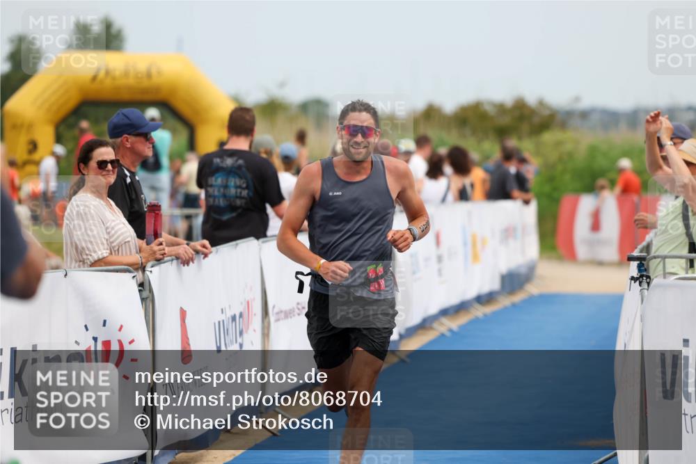 22.06.2025 - Viking Triathlon Michael Strokosch http://msf.ph/oto/8068704 22.06.2025 15:12:29 Ziel 643 meine-sportfotos.de