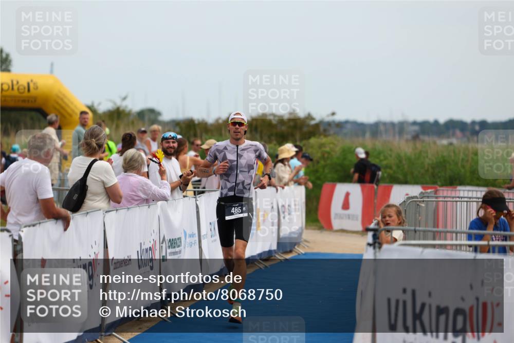 22.06.2025 - Viking Triathlon Michael Strokosch http://msf.ph/oto/8068750 22.06.2025 14:30:57 Ziel 485 meine-sportfotos.de
