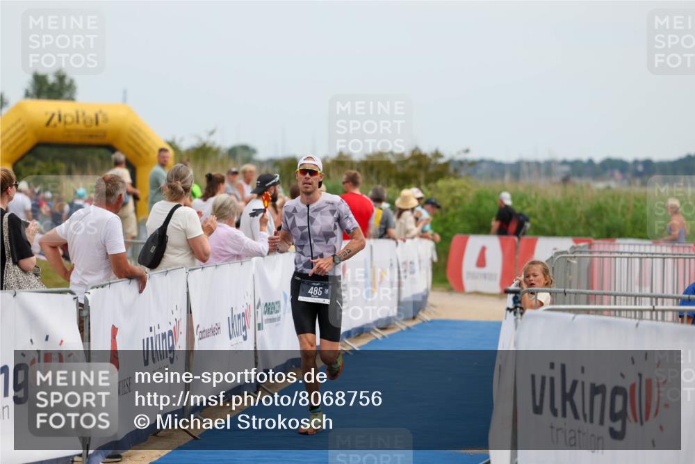 22.06.2025 - Viking Triathlon Michael Strokosch http://msf.ph/oto/8068756 22.06.2025 14:30:57 Ziel 485 meine-sportfotos.de
