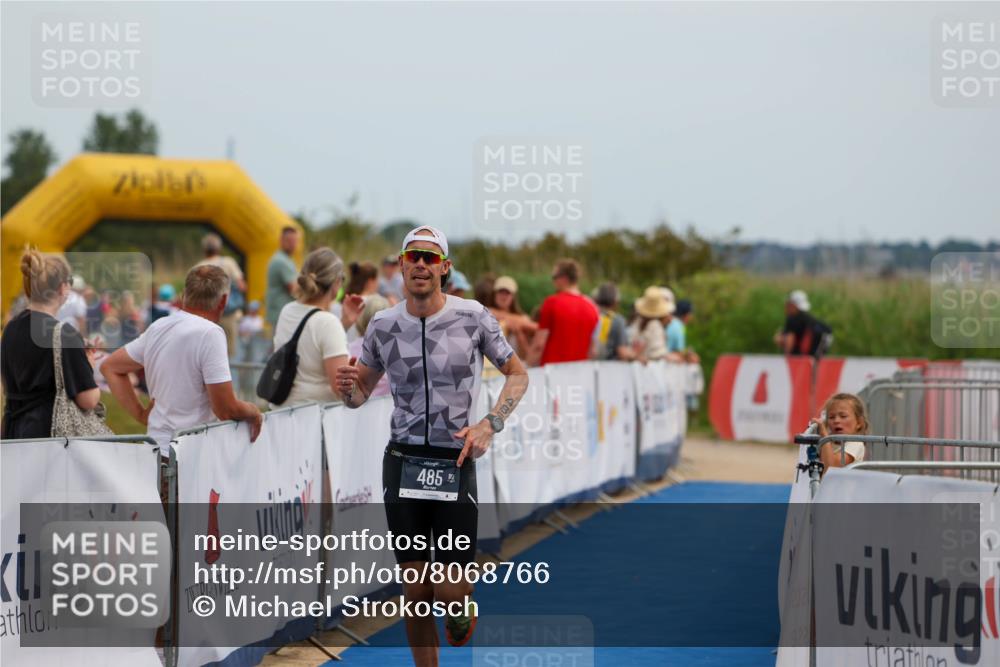22.06.2025 - Viking Triathlon Michael Strokosch http://msf.ph/oto/8068766 22.06.2025 14:30:58 Ziel 485 meine-sportfotos.de