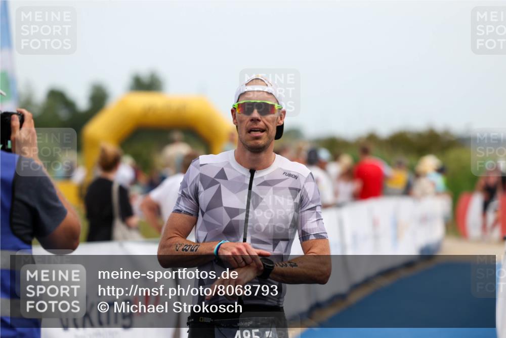 22.06.2025 - Viking Triathlon Michael Strokosch http://msf.ph/oto/8068793 22.06.2025 14:31:00 Ziel 485 meine-sportfotos.de